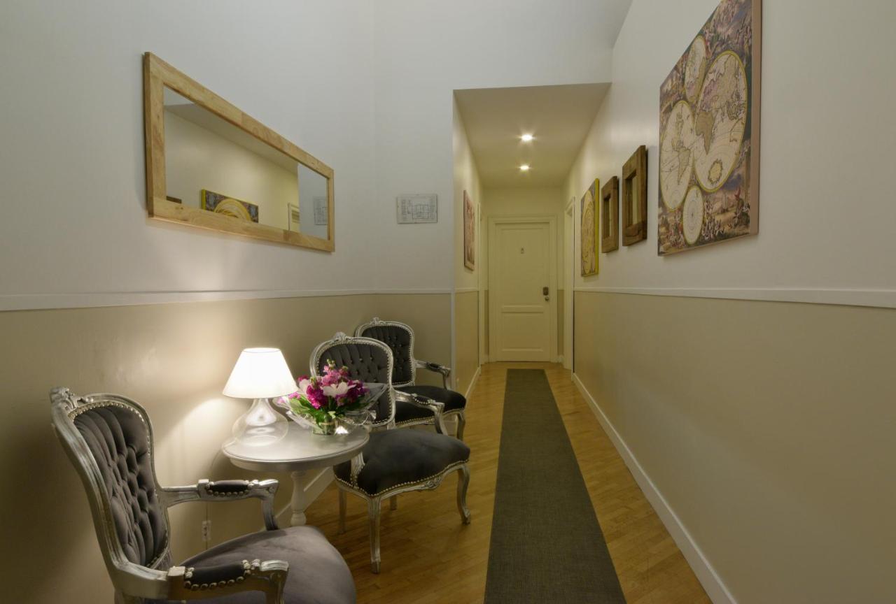 Spagna Ave Bed & Breakfast Roma