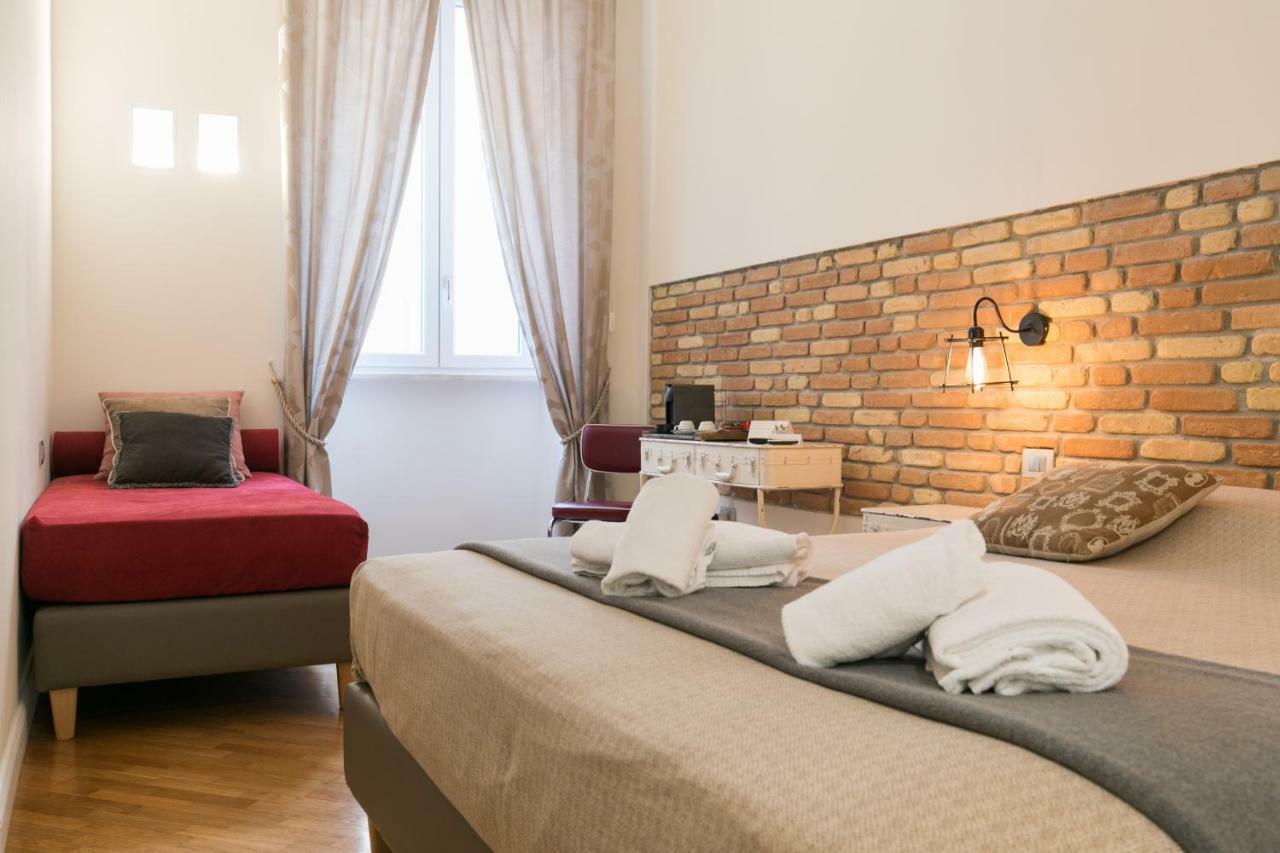 Spagna Ave Roma